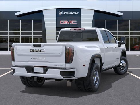 New 2026 GMC Sierra 3500 Denali w/ Technology Package AWD/4WD image 4