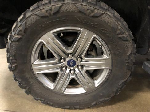 Used 2011 Ford F150 Lariat w/ Lariat Plus Pkg image 20