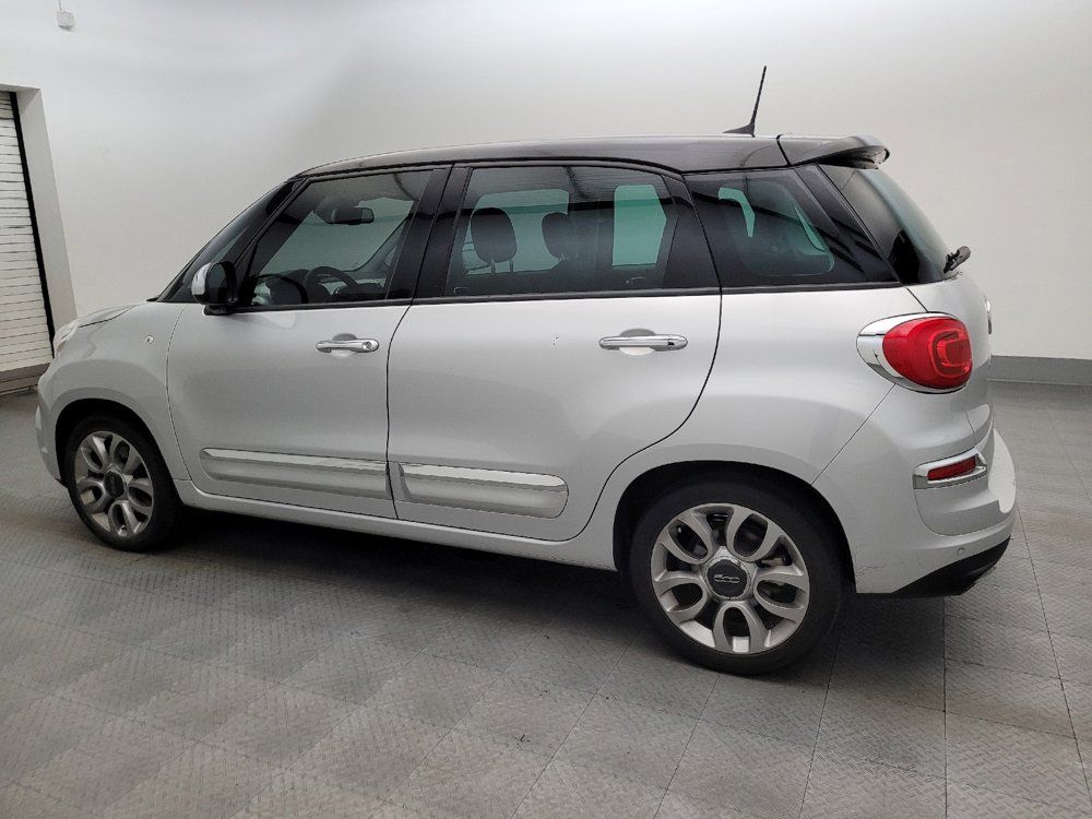 Used 2019 FIAT 500L Lounge FWD image 3