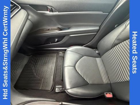 Used 2022 Toyota Camry SE w/ Cold Weather Package FWD image 20