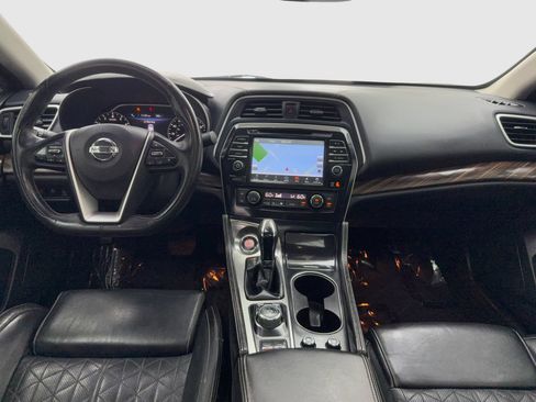 Used 2018 Nissan Maxima Platinum FWD image 20