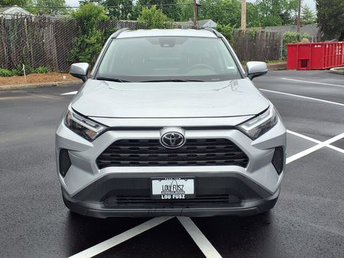 Used 2025 Toyota RAV4 XLE AWD/4WD image 29