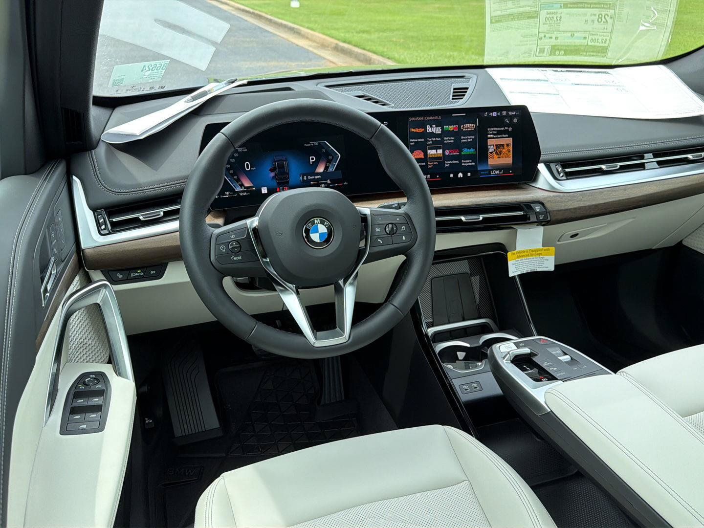 New 2026 BMW X1 xDrive28i w/ Technology Package AWD/4WD image 18