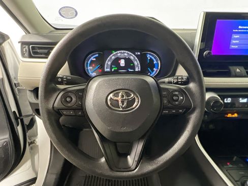 Used 2023 Toyota RAV4 XLE w/ Convenience Package AWD/4WD image 17