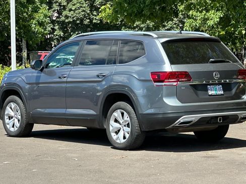 Used 2019 Volkswagen Atlas SE w/ Towing Package AWD/4WD image 6