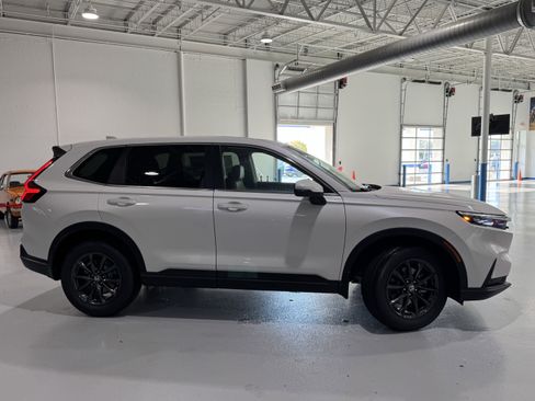 New 2026 Honda CR-V EX-L image 3