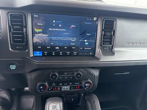 New 2025 Ford Bronco Badlands w/ Sasquatch Package AWD/4WD image 41