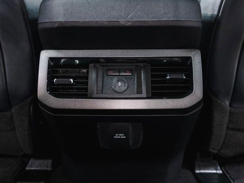 Used 2025 Ford F250 Platinum AWD/4WD image 33