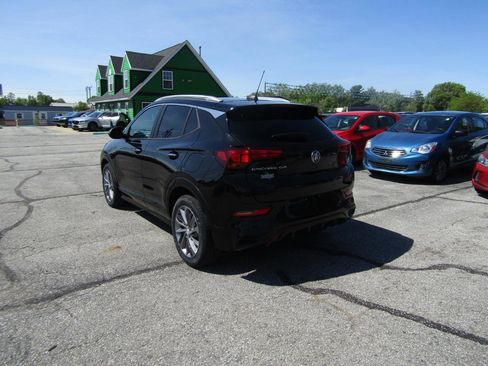 Used 2020 Buick Encore GX Preferred w/ Sport Touring Package FWD image 5