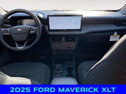 New 2025 Ford Maverick XLT w/ Black Appearance Package image 10