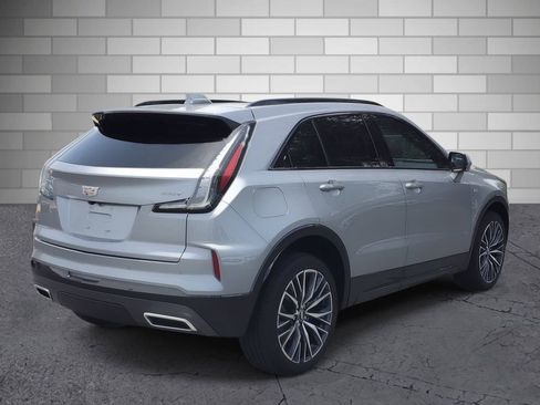 Certified 2025 Cadillac XT4 Sport FWD image 5