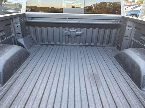 New 2026 Chevrolet Silverado 1500 RST w/ RST All Star Premium Package AWD/4WD image 13