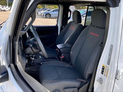 Used 2024 Jeep Wrangler Unlimited Rubicon image 6