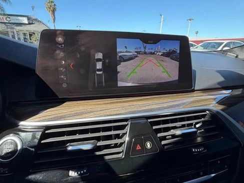 Used 2019 BMW 530i w/ Convenience Package image 8