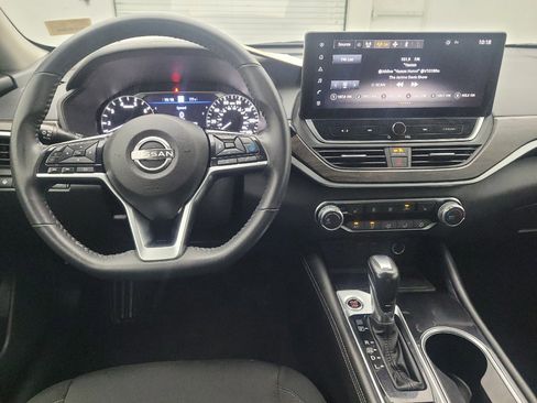 Used 2023 Nissan Altima 2.5 SV w/ SV Premium Package AWD/4WD image 22