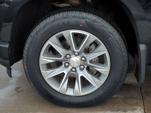 Used 2021 Chevrolet Silverado 1500 High Country w/ Technology Package image 14