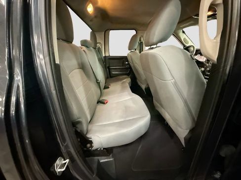 Used 2018 RAM 1500 Express w/ Express Value Package image 26
