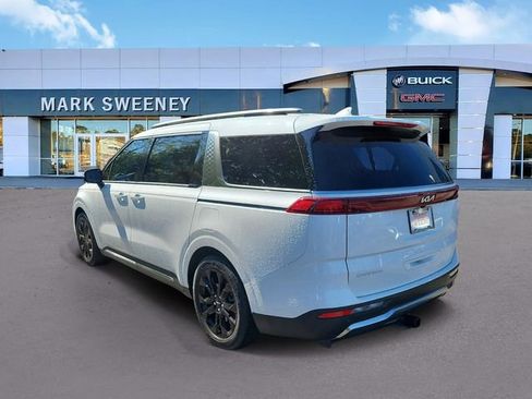 Used 2024 Kia Carnival SX Prestige FWD image 31