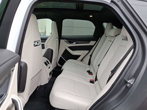 New 2026 Jaguar F-PACE SVR 575 Edition image 5