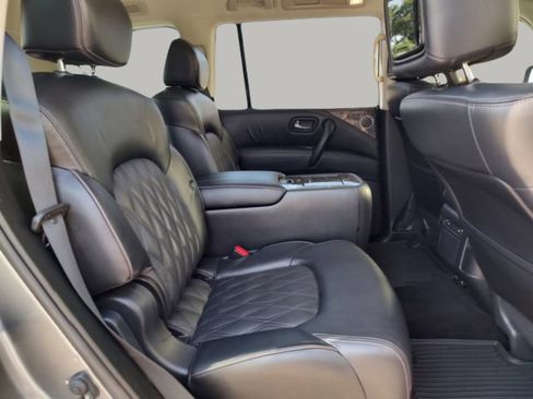 Used 2022 Nissan Armada Platinum w/ Captain's Chairs Package RWD image 31