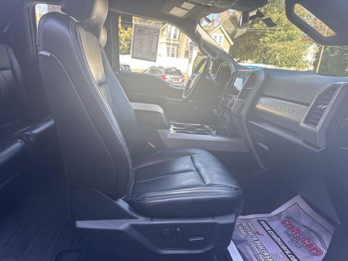 Used 2020 Ford F350 Lariat w/ Lariat Value Package image 30