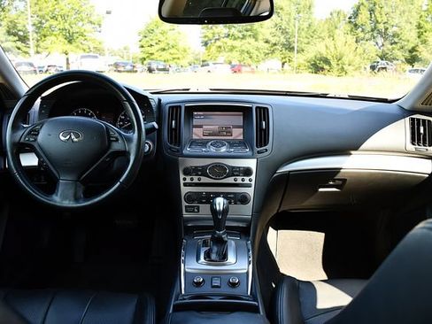 Used 2013 INFINITI G37 x Sedan w/ Premium Pkg AWD/4WD image 20