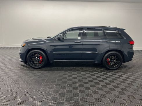 Used 2018 Jeep Grand Cherokee SRT w/ Trailer Tow Group IV image 2