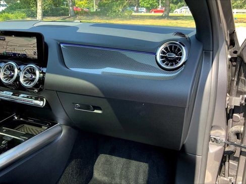 New 2026 Mercedes-Benz GLA 250 4MATIC image 10