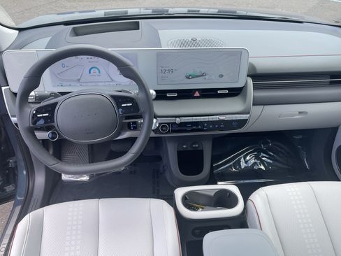 Certified 2024 Hyundai Ioniq 5 Limited AWD/4WD image 12