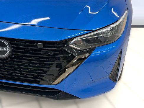 Used 2024 Nissan Sentra SV FWD image 10