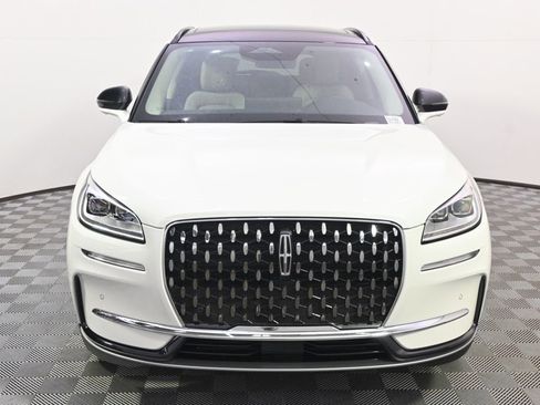 New 2026 Lincoln Corsair Reserve AWD/4WD image 10