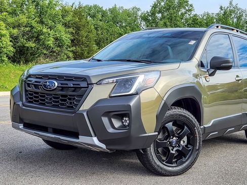 Used 2025 Subaru Forester Wilderness AWD/4WD image 2