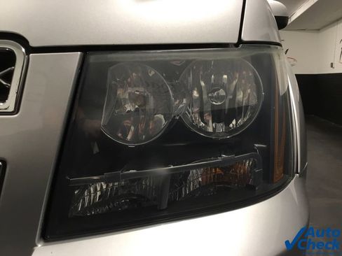 Used 2012 Chevrolet Avalanche LT w/ Suspension Package, Off-Road image 18