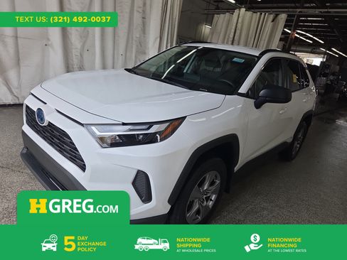 Used 2024 Toyota RAV4 LE AWD/4WD image 1