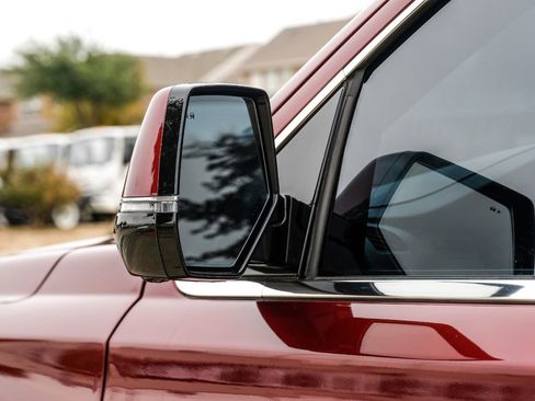 Used 2019 Cadillac Escalade Platinum image 47