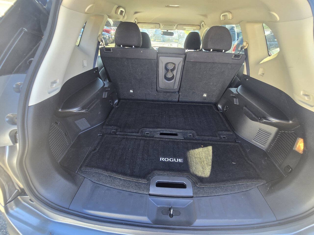 Used 2015 Nissan Rogue SV AWD/4WD image 38