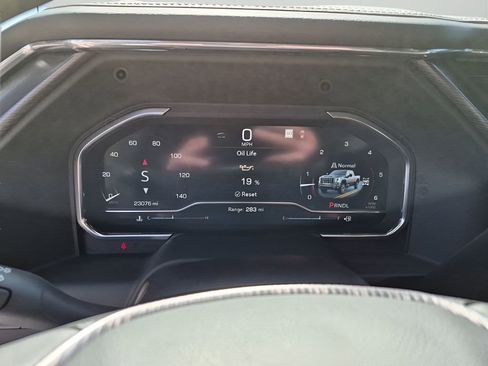 Certified 2025 GMC Sierra 2500 Denali Ultimate image 39