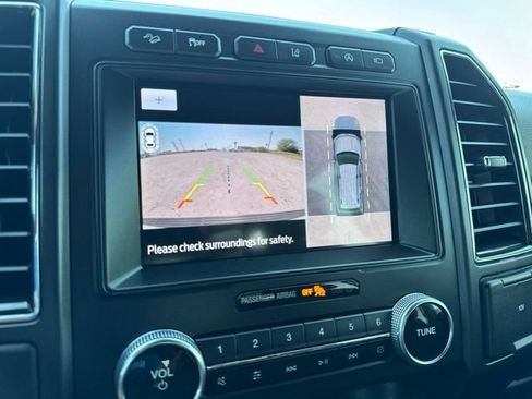 Used 2020 Ford Expedition King Ranch AWD/4WD image 12