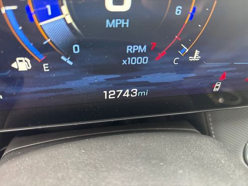 Used 2025 Chevrolet Equinox LT image 18