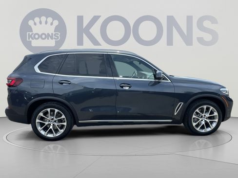 Used 2022 BMW X5 xDrive40i AWD/4WD image 17