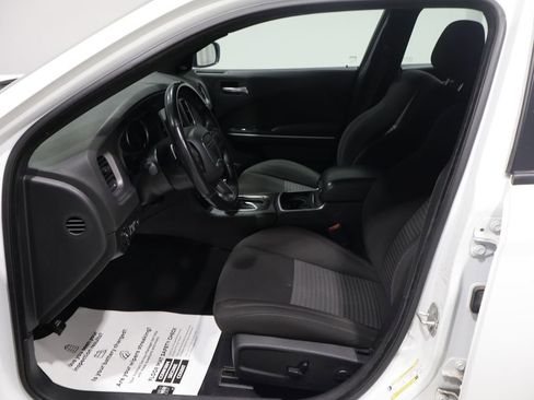 Used 2023 Dodge Charger R/T RWD image 9