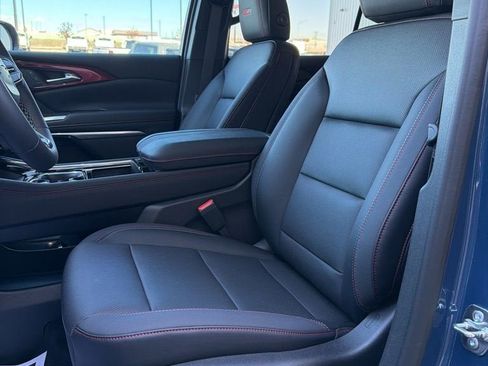 New 2026 Chevrolet Traverse Z71 w/ Enhanced Driving Package AWD/4WD image 36