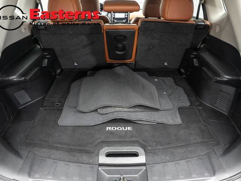 Used 2017 Nissan Rogue SL w/ SL Premium Package AWD/4WD image 9