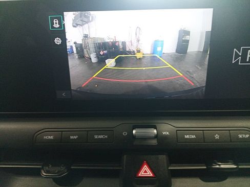 Used 2025 Kia K4 FWD image 24