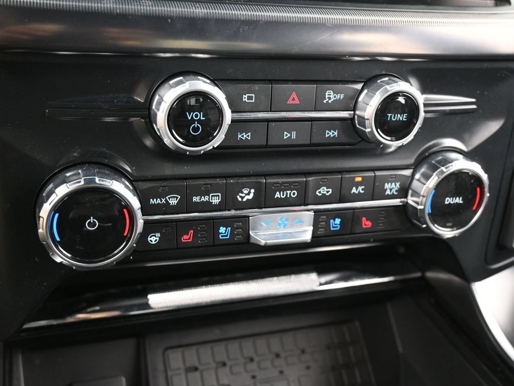 Used 2025 Ford F150 Raptor AWD/4WD image 23