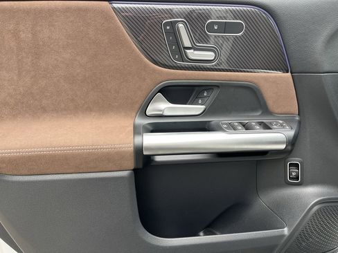 Certified 2025 Mercedes-Benz GLA 250 4MATIC image 13