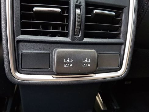 Used 2024 Subaru Forester Limited AWD/4WD image 11