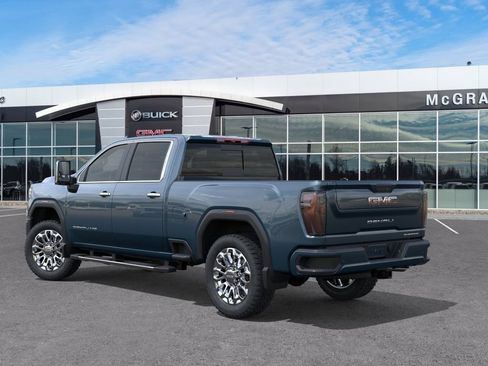 New 2026 GMC Sierra 2500 Denali w/ Denali Reserve Package AWD/4WD image 3