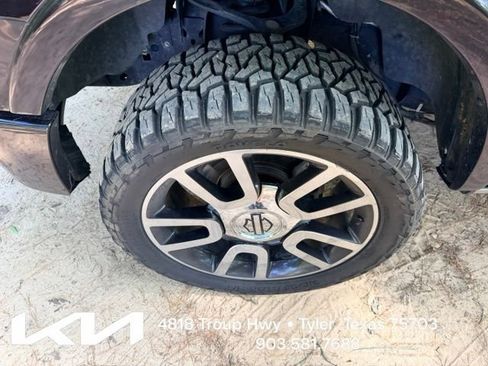 Used 2010 Ford F150 Harley-Davidson RWD image 4