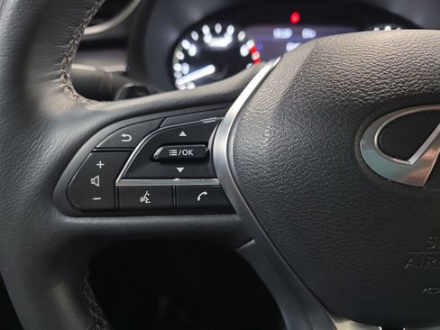 Certified 2023 INFINITI QX50 Luxe image 17